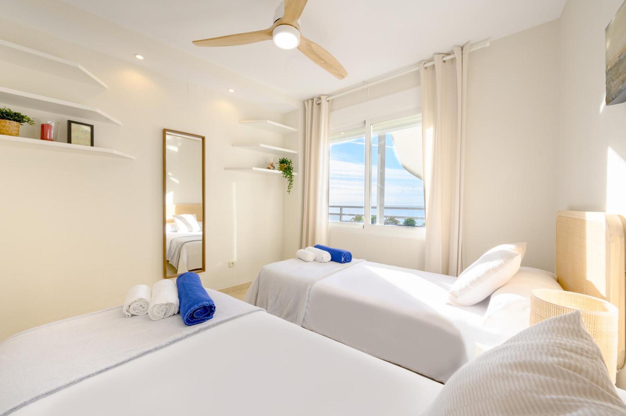 Imperator Sea Views Apartment Marbella